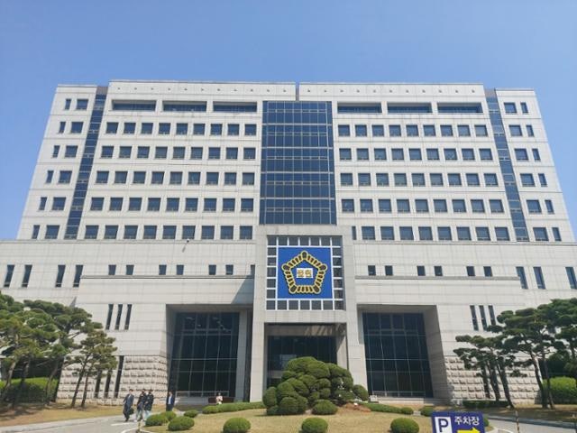 "가장 안전해야 할 학교서…" 전대미문 '초등생 살해' 명재완 1심 무기징역