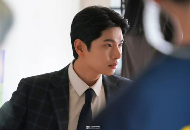 <b>이이경</b> 사생활 폭로자, 돌연 사과 "<b>AI</b> 장난이었다"