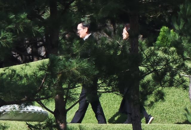 이건희 선대 회장 5주기 추도식... 삼성 일가 조용한 추모