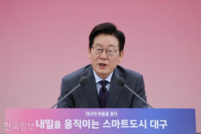 관세협상, APEC 넘기나... 이 대통령 "인위적 목표 시한 두지 않아"