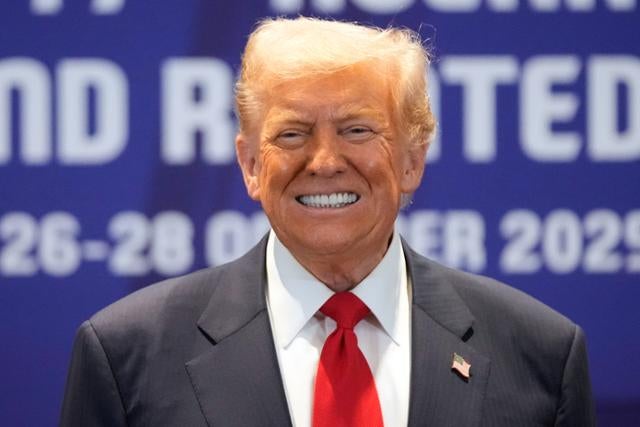 '노벨상 꿈' 못 버린 트럼프, 태·캄 평화협정 주재… "수백만 명 목숨 살렸다"