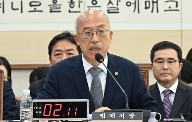 [사설] 대장동 변호인 출신 법제처장 "이 대통령 모두 무죄"라니