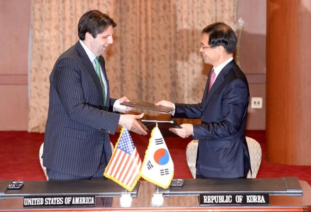 한미 원자력 협정, '일본'수준으로 개정 공감대...경주서 공식화는 미지수