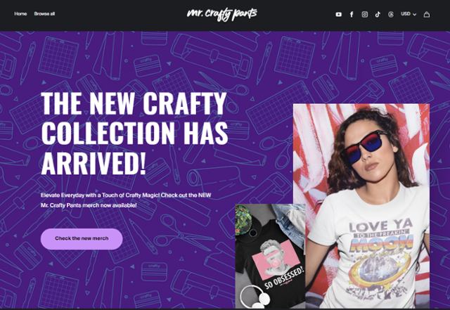 아동 성착취물 소지 및 거래 혐의로 체포된 유튜버 마이클 데이비드 부스의 쇼핑몰