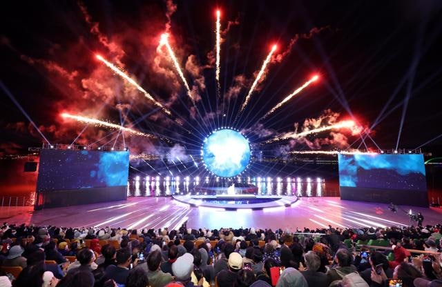 [지평선] 하나의 중국, 두 개의 남북