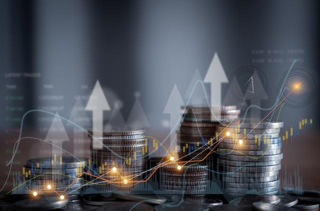 ��부동산 누른 주식형 펀드… 국내·해외 모두 '100조 원 시대' 열었다