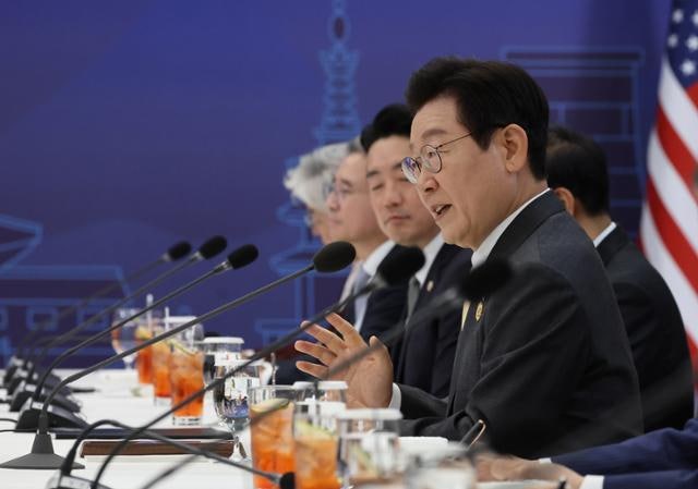 李대통령, 미국의 '동맹 현대화' 요구에  '핵잠' 역제안