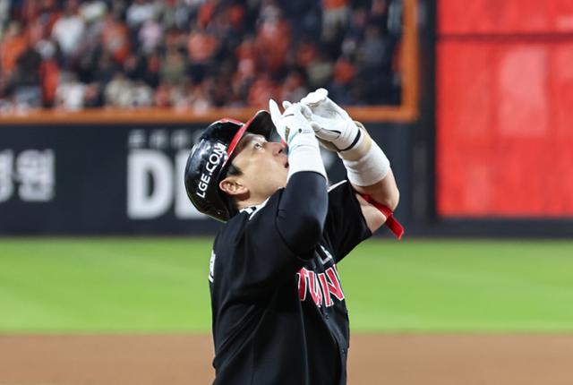 맞으면 홈런, 팀은 승리...우승 느낌 아는 '안방마님' 박동원