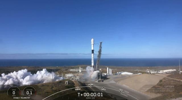 군 정찰위성 5호기 발사 임박..."북한, 2시간 단위로 감시·정찰"