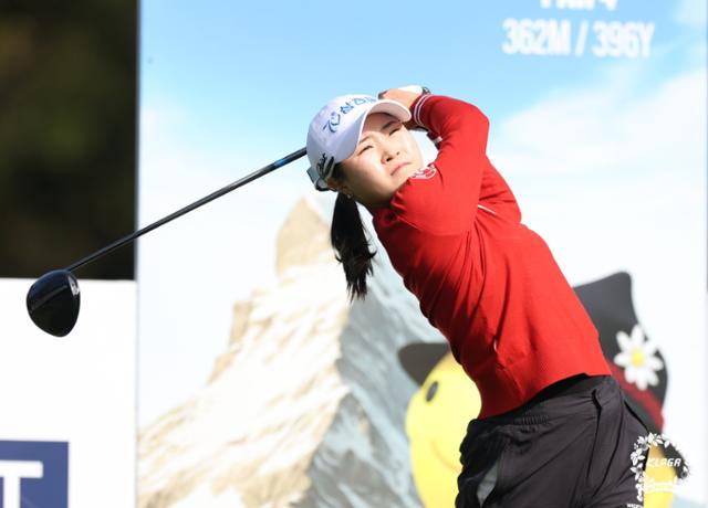 '제주=약속의 땅' 확인한 고지원, 고향서 KLPGA 두 번째 우승... "제주에서 대회 5번 열리면 좋겠다"