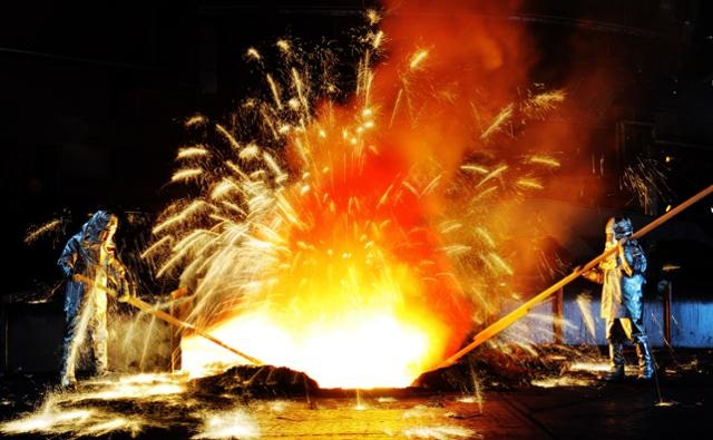 '온실가스 배출 1위'인 철강, 재생에너지 사용량 단 0.1%