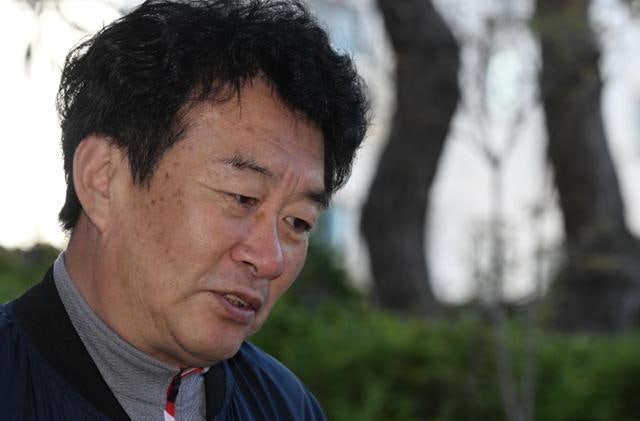 동생을 살인범 몰고 구타… "경찰에 묻고 싶어, 왜 그랬냐고"