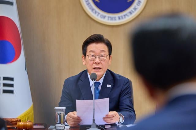 이 대통령 "국유자산 매각 전면 중단" 지시…윤석열 정부 헐값 매각 점검