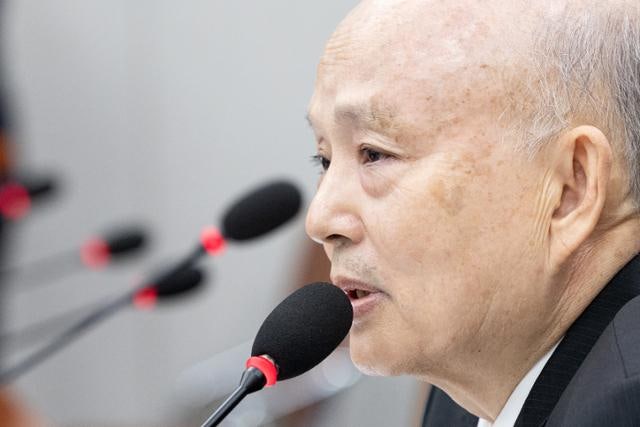 인권위 불러 놓고 '김현지 출석' 공방... '대통령실 국감' 전초전