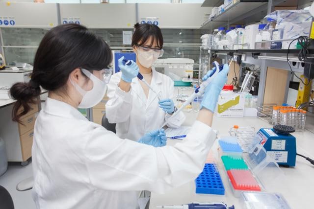 0000896569_001_20251109173112177.jpg?type=w800