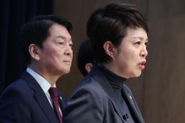 與 "비공개 자료 활용이 오히려 불법" 野 "범죄자 정부"… 국토위 '통계 조작' 공방