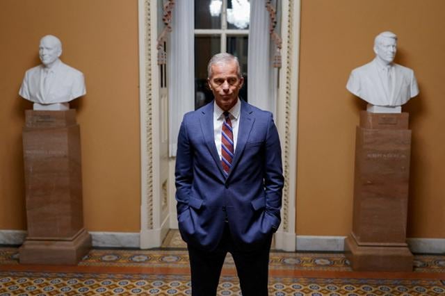 미 최장 셧다운 종료 초읽기… 상원 통과 타협안, 트럼프도 수용 뜻