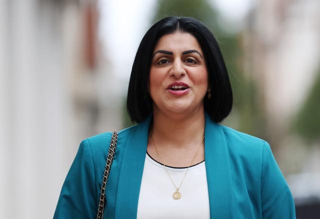 극우도 반긴 영국 새 난민정책… "영주권 신청하려면 20년 기다려야"