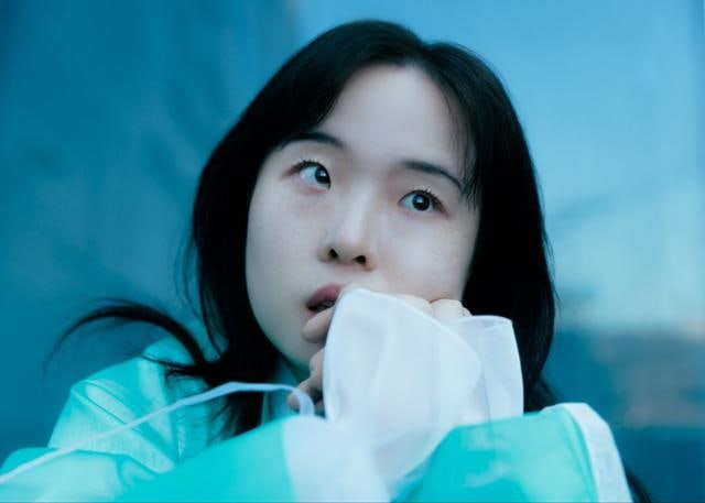 광각으로 비춘 세계의 기원… 현호정이 다시 쓰는 세계