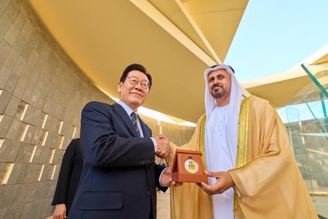 이 대통령 "AI 등 미래 <b>협력</b>으로 <b>UAE</b>와 '새로운 100년' 열겠다"