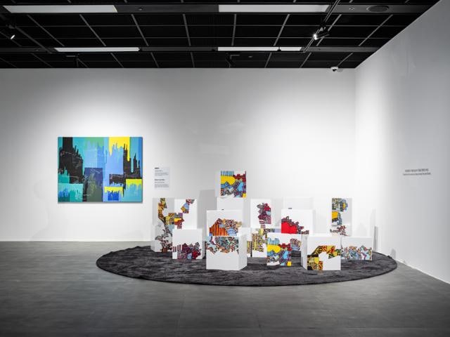 [이번 주 전시] 김현우 '수학드로잉'과 커티스 '검은 부리 펠리컨'