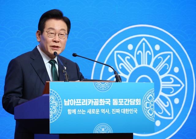 이 대통령, 남아공 동포들 만나 "전자<b>투표</b> 문제없어… 소외 없도록 해야...