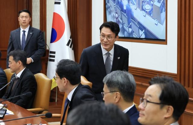 [사설] 대통령 참모 지방선거 차출, 국정에 도움 되나