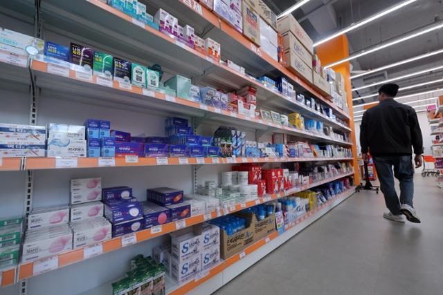 복제약 싸지고, 신약 빨리 온다... 소비자 '환영', 빅파마 '유리', 국내사 '반발'