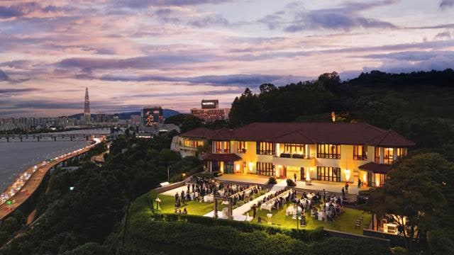 현빈·손예진 결혼한 그곳 가봤더니…호텔 웨딩의 모든 것[New & Good]