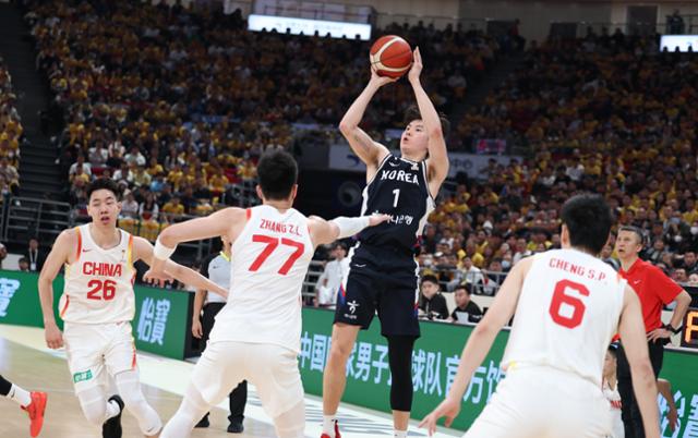 '베이징 대첩' 일군 전희철호, 여세 몰아 '12년 만의 중국전 2연승' 도전