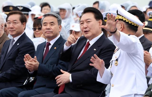 尹, 이종섭 수사 임박하자 "이제 호주 내보내자"... 외교부·법무부 동원