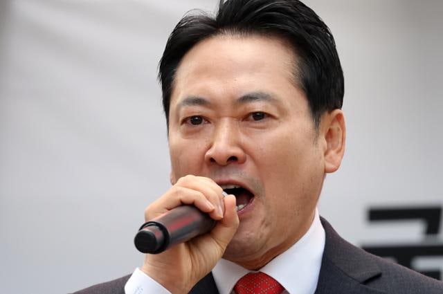 '계엄 사과' '친한동훈계 겨냥 감사' 논란에… 두 쪽 난 국민의힘