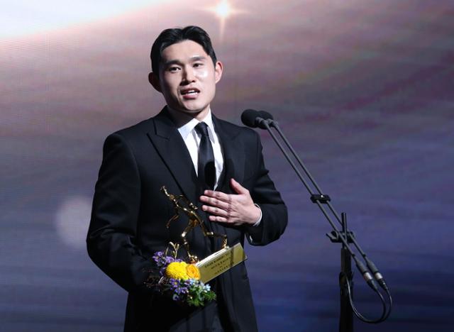 2025 K리그1 '최고의 별'은 이동경... 감독상은 '추락한 명가' 되살린 전북의 포옛