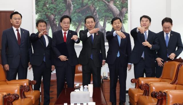 여야 실세 의원들 지역구 예산만 390억 원 챙겼다… 또 밀실 나눠 먹기