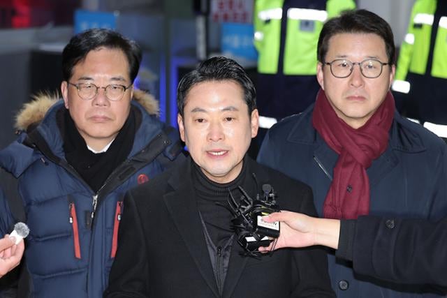 "계엄은 의회 폭거 탓"... 끝내 사과 거부한 장동혁, 강성 지지층만 챙겼다