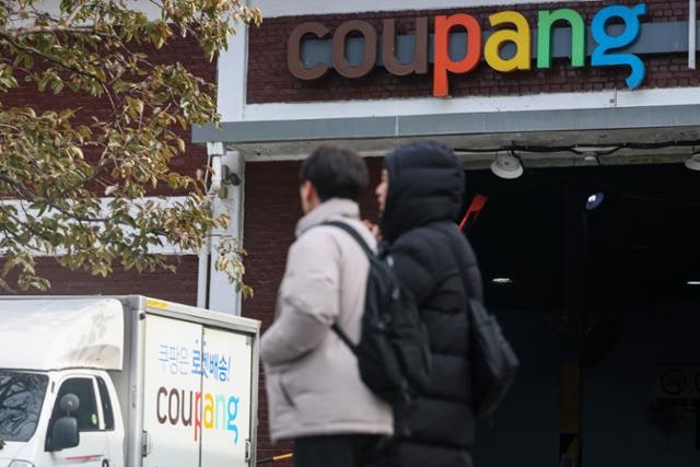 [단독] "군 부대 건물 동까지 배송지 기재"... 군대와 기업까지 '보안 구멍 우려' 초긴장