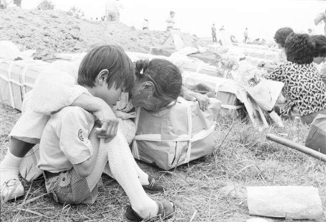 "금희야" 억장 무너지는 시신 가매장 현장··· 45년 만에 찾은 진실