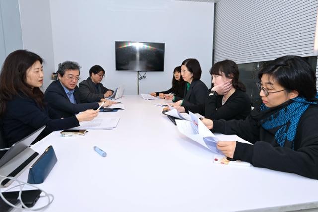 격동의 시대, 나침반이 된 책들로 풍성했던 한 해 [한국출판문화상]