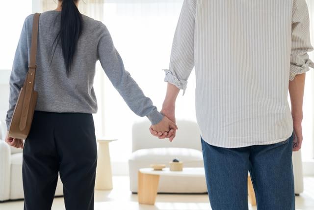 결혼이 '축복'이 되는 사회를 향하여 [기고]