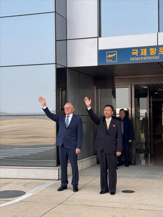 '북러 밀착 기여' <b>마체고라</b> 주북한 러시아<b>대사</b> 사망