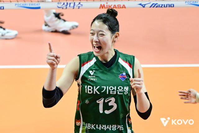 숨은 1득점의 힘… ‘유효블로킹 1위’ 최정민