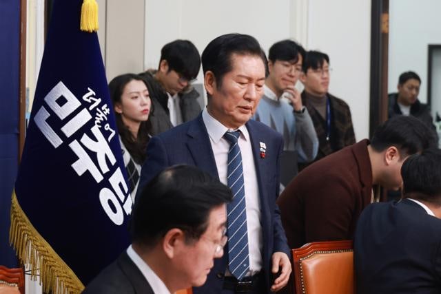 與 "의구심 여전, 2차 특검해야" 野 "정치적 목적 표적 특검"... 내란특검 엇갈린 평가