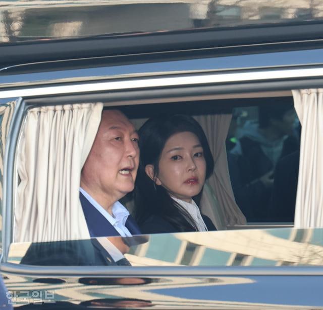 문고리 3인방 행정관  "김건희 여사가 부탁해 거짓 진술"