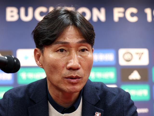 첫 K리그1 승격 일군 이영민 부천 감독 "제주와의 경기를 슈퍼매치와 같은 빅매치로 만들겠다"