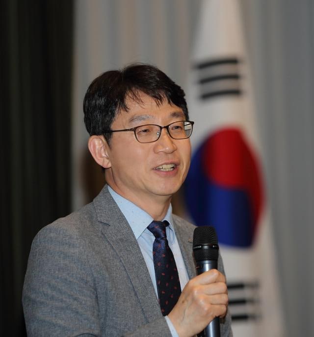 Ｋ잠수함의 퀀텀 점프 "30년 무사고 넘어 원자력 엔진 새 도약" [김광수의 참견]