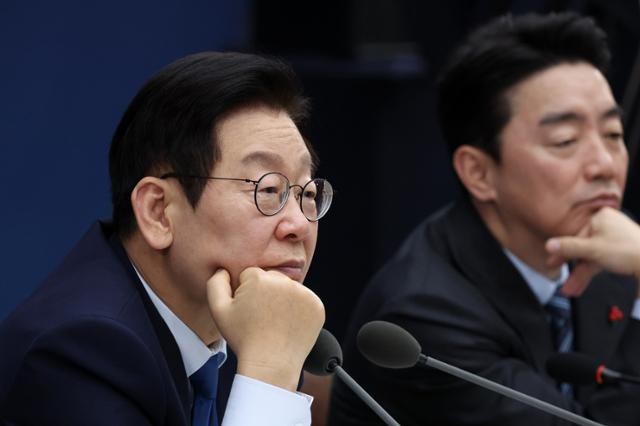 [사설] 연명의료 중단 인센티브·탈모 건보 적용 모두 부적절하다