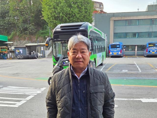 시민 구한 버스 기사, 가수 션 등 보신각 '제야의 종' 울린다