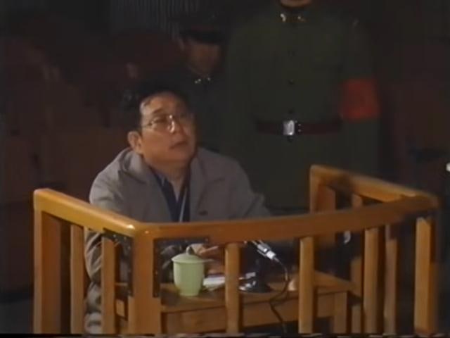 "무력 해결 안 돼"... 톈안먼 시위 강경 진압 거부한 中 전 사령관