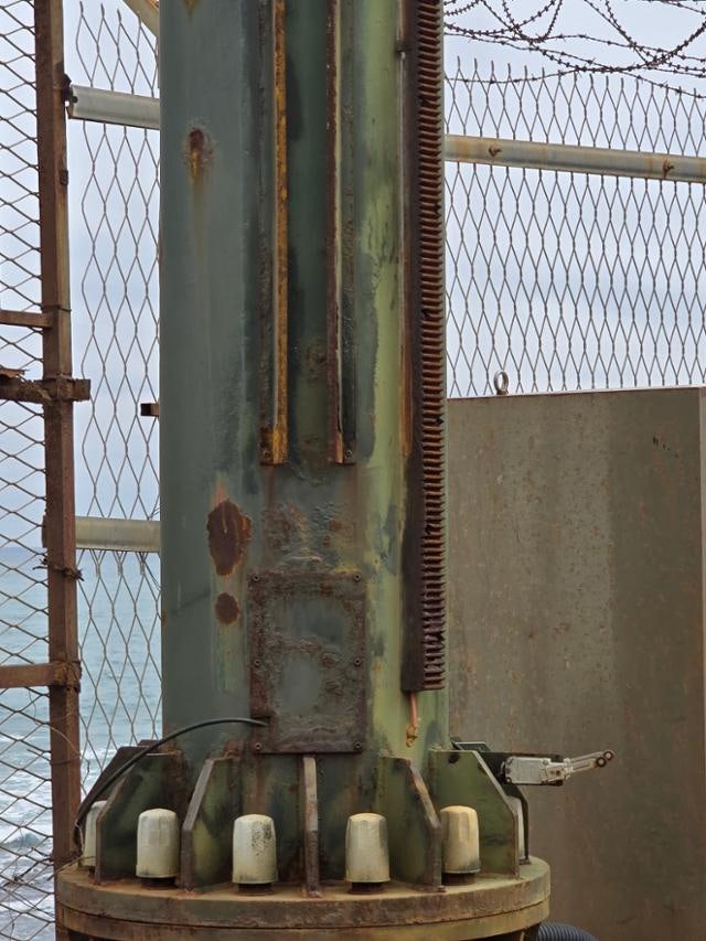 [단독] 덜컹거리는 녹슨 장비로 적 감시?…해병대 'TOD 거치대' 부실 심의 의혹