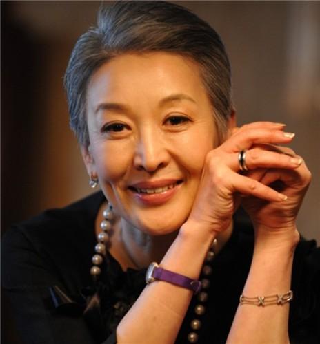 배우 윤석화.한국연극배우협회 제공